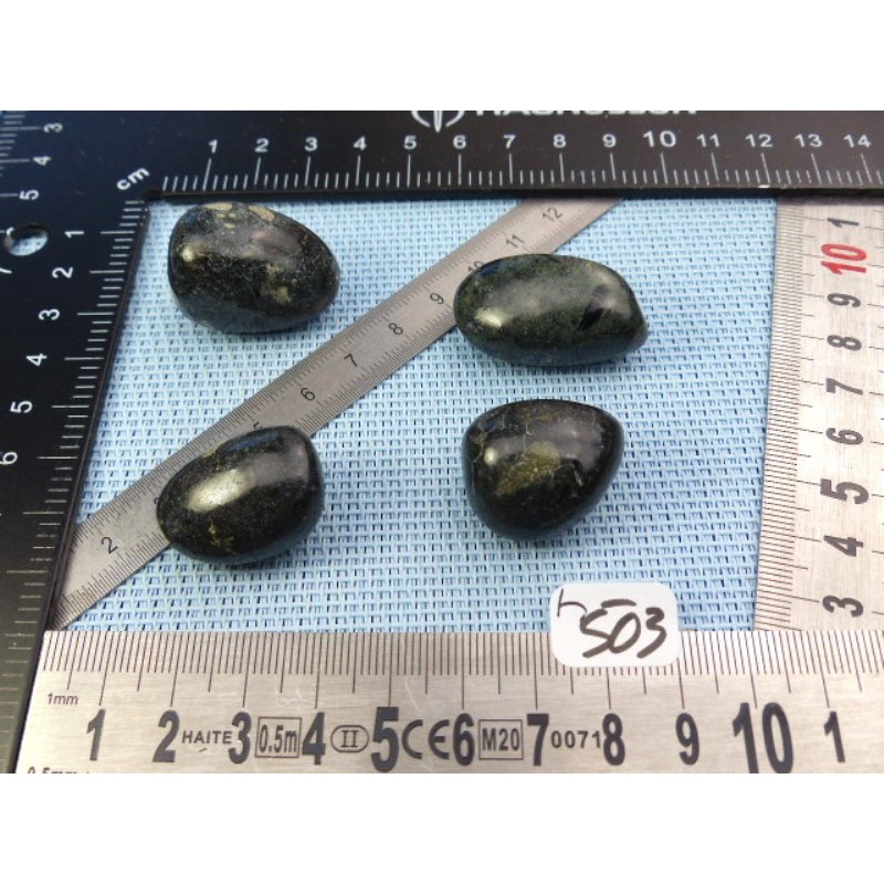 Kimberlite Lot de 4 Pierres Roulées 58g