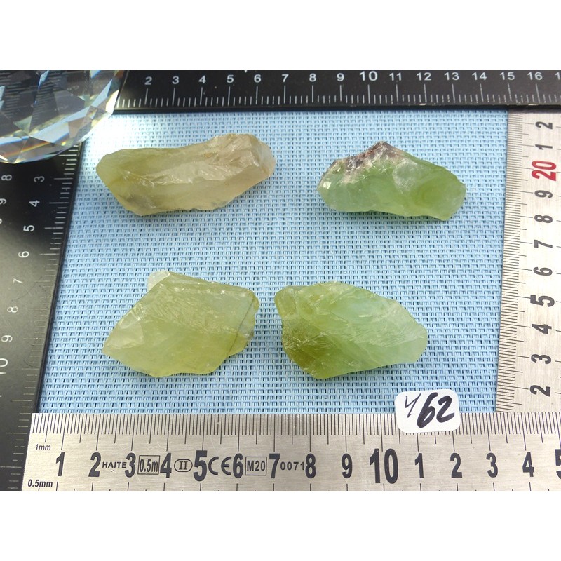 Calcite Verte Lot de 4 Pierres Brutes 119g