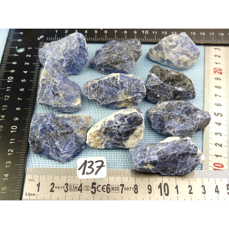 Sodalite Pierre Brute à l unité de 35 à 40 gr