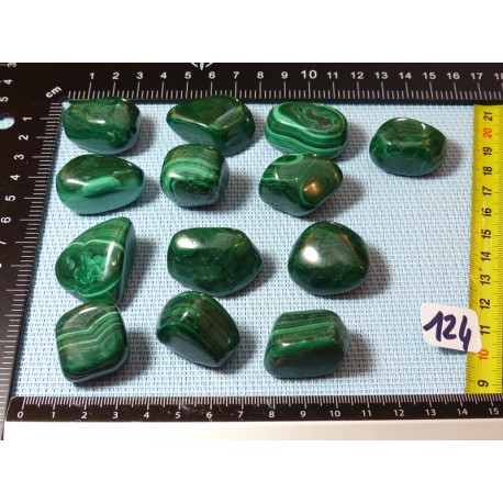 Malachite Pierre Roulée à l unité de 25 à 27 gr